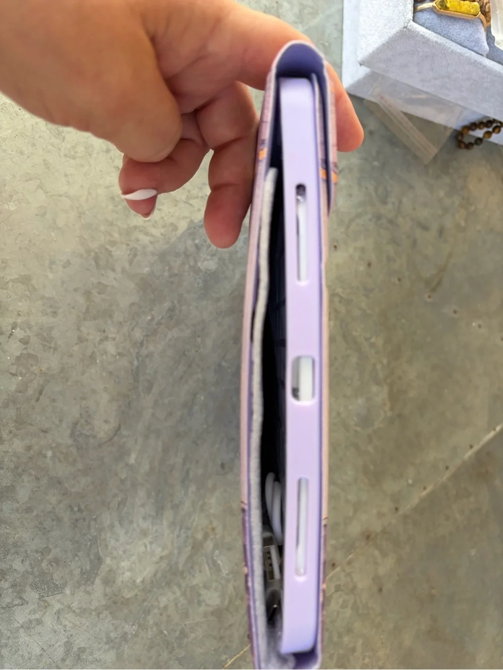 I-PAD CASE WITH KEYBOARD-PURPLE MARBLED MAGNETIC CLOSURE